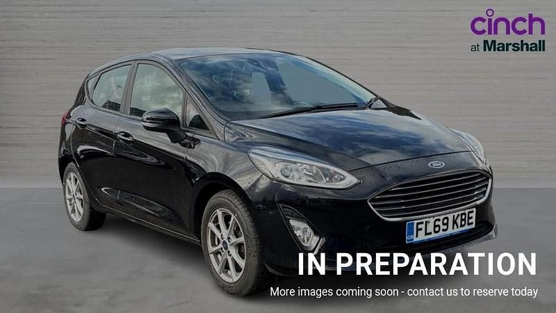 Used Ford Fiesta Zetec 100 HP (73 kW) 2019 Black Hatchback