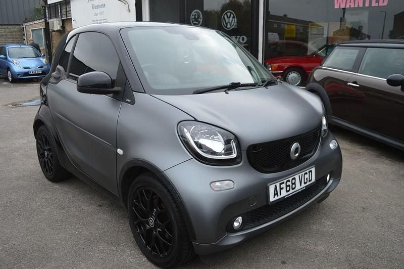 Black Used 2018 Smart ForTwo Coupé Premium Coupe | £7,495 (A bit pricey) - Image 1/4