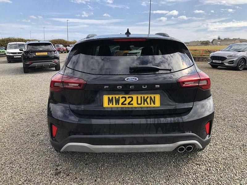 Used Ford Focus Active 153 HP (112 kW) 2022 Black Hatchback