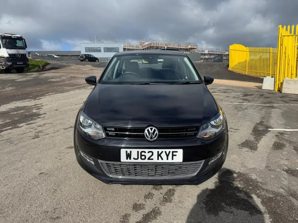 Used VW Polo SEL 105 HP (77 kW) 2012 Black Hatchback