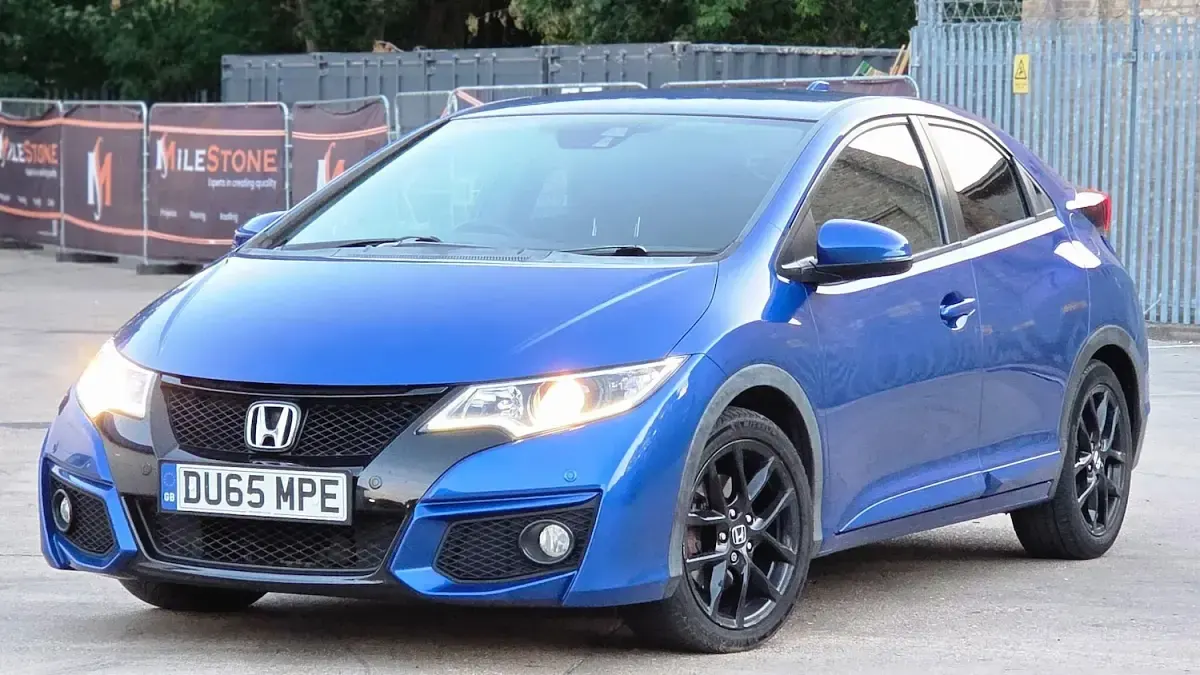 Used Honda Civic Sport 142 HP (104 kW) 2015 Blue Hatchback