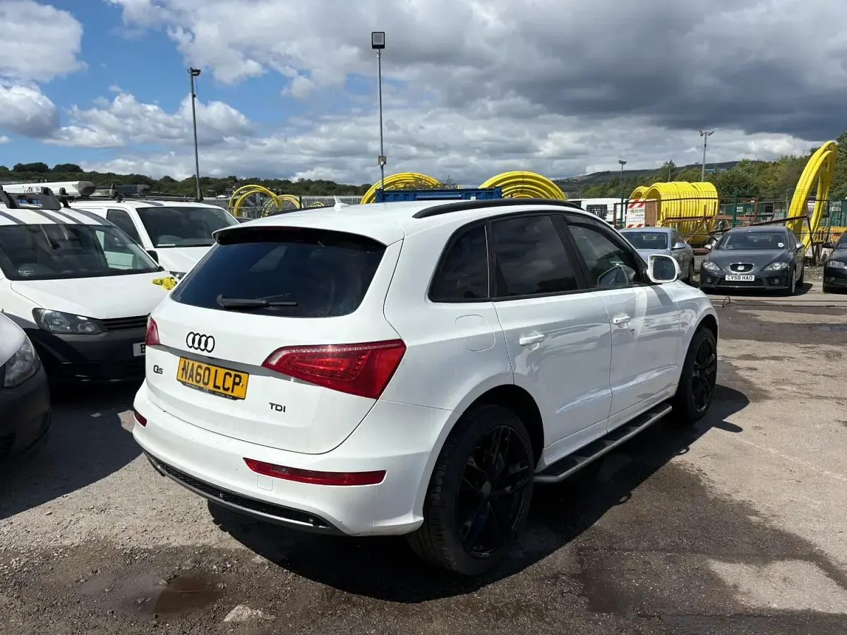 Used Audi Q5 S-Line 2010 White SUV