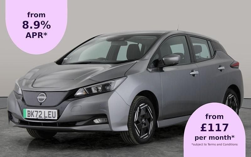 Used 2025 Nissan Leaf Acenta Hatchback | £9,406 (Good price) - Image 1/2