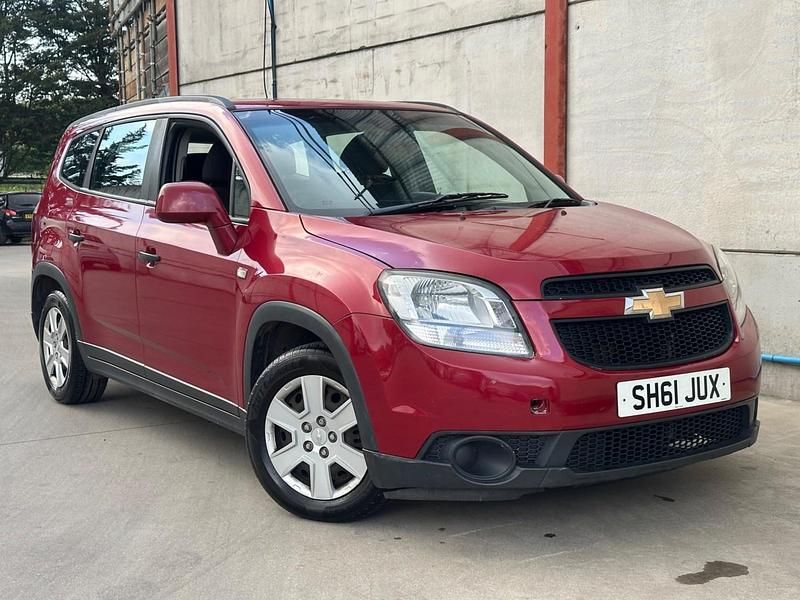 Red Used 2011 Chevrolet Orlando LS MPV | £2,995 (Super price) - Image 1/2