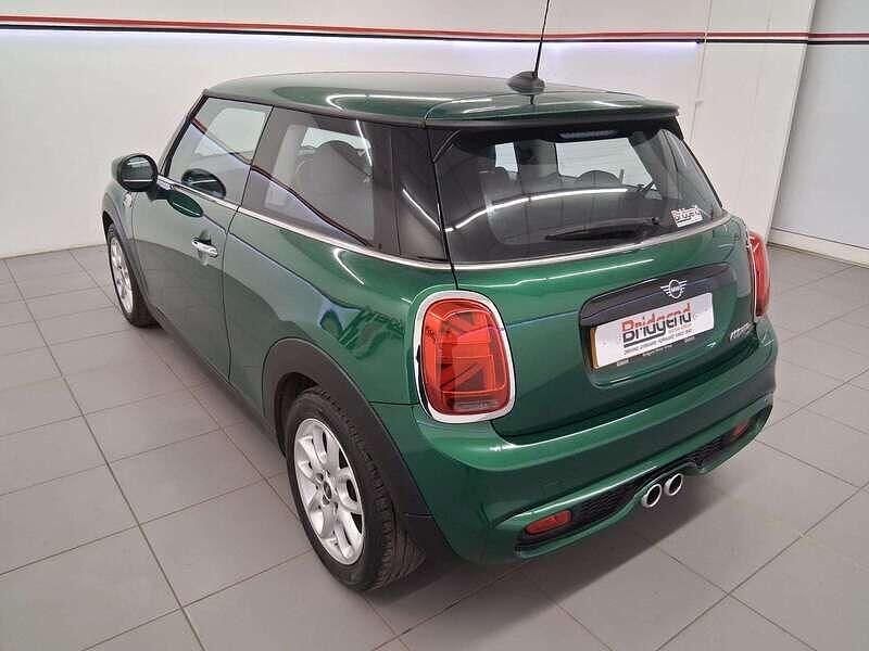 Used Mini Cooper S Classic 2019 Green Hatchback