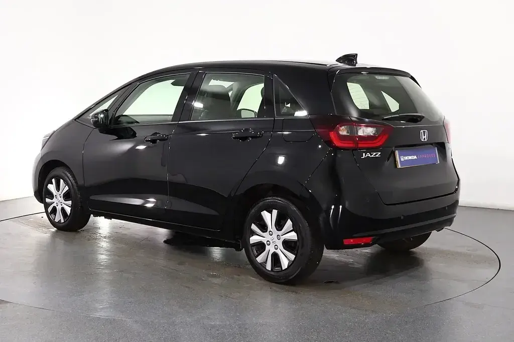 Used Honda Jazz Hybrid 109 HP (80 kW) 2023 Black Hatchback