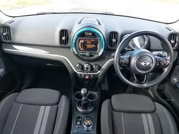 Usado Mini Cooper S 192 HP (141 kW) 2017 Cinzento Citadino