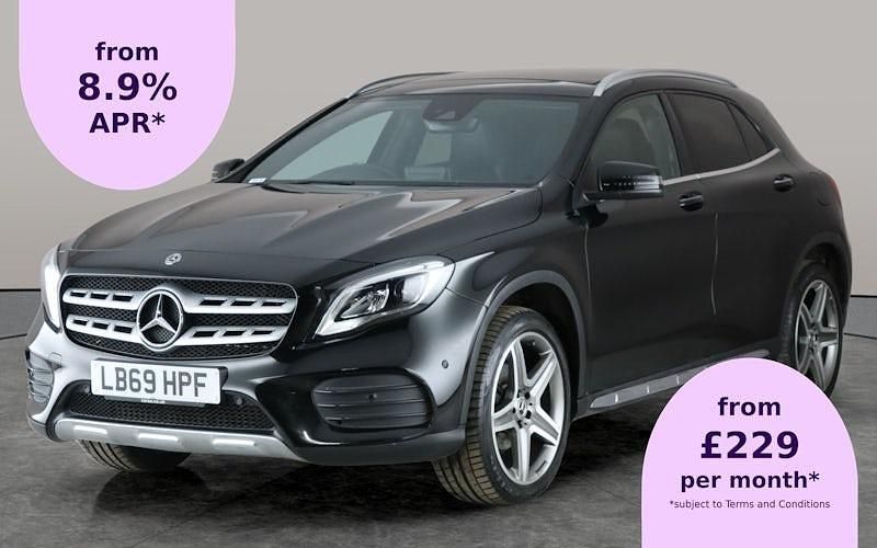 Black Used 2019 Mercedes GLA200 AMG line SUV | £16,435 (Fair price) - Image 1/2