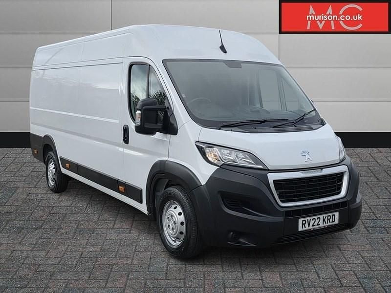 White Used 2022 Peugeot Boxer Van | £18,995 (Expensive) - Image 1/4
