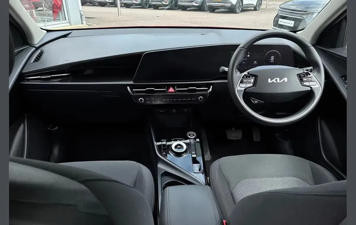 Used Kia e-Niro 150 kW (204 HP) 2024 Red SUV