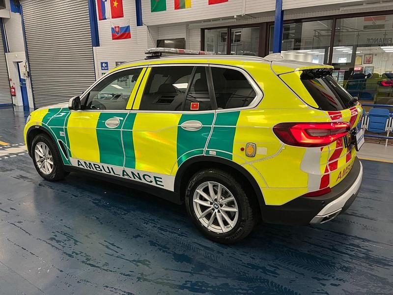 Used BMW X5 xLine 286 HP (210 kW) 2021 White SUV