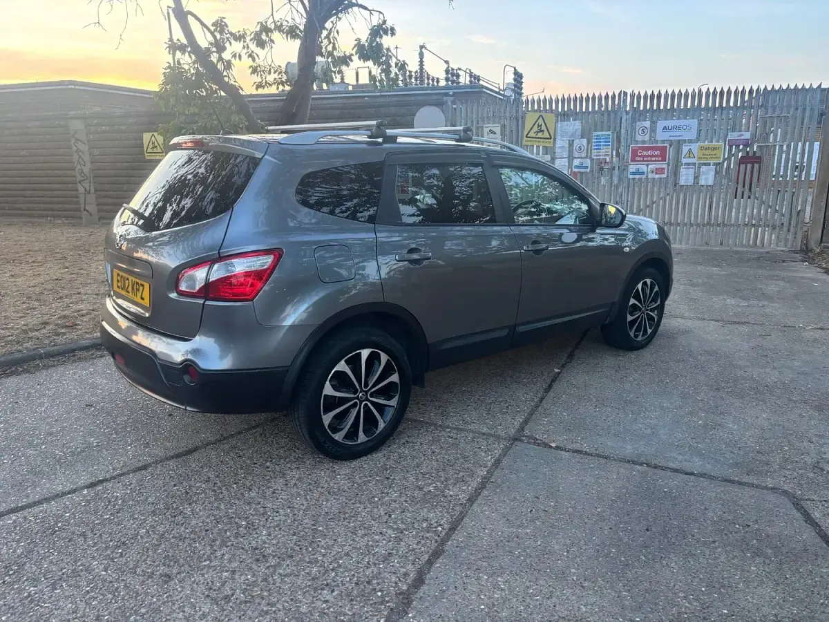 Used Nissan Qashqai +2 N-TEC 2012 Grey SUV