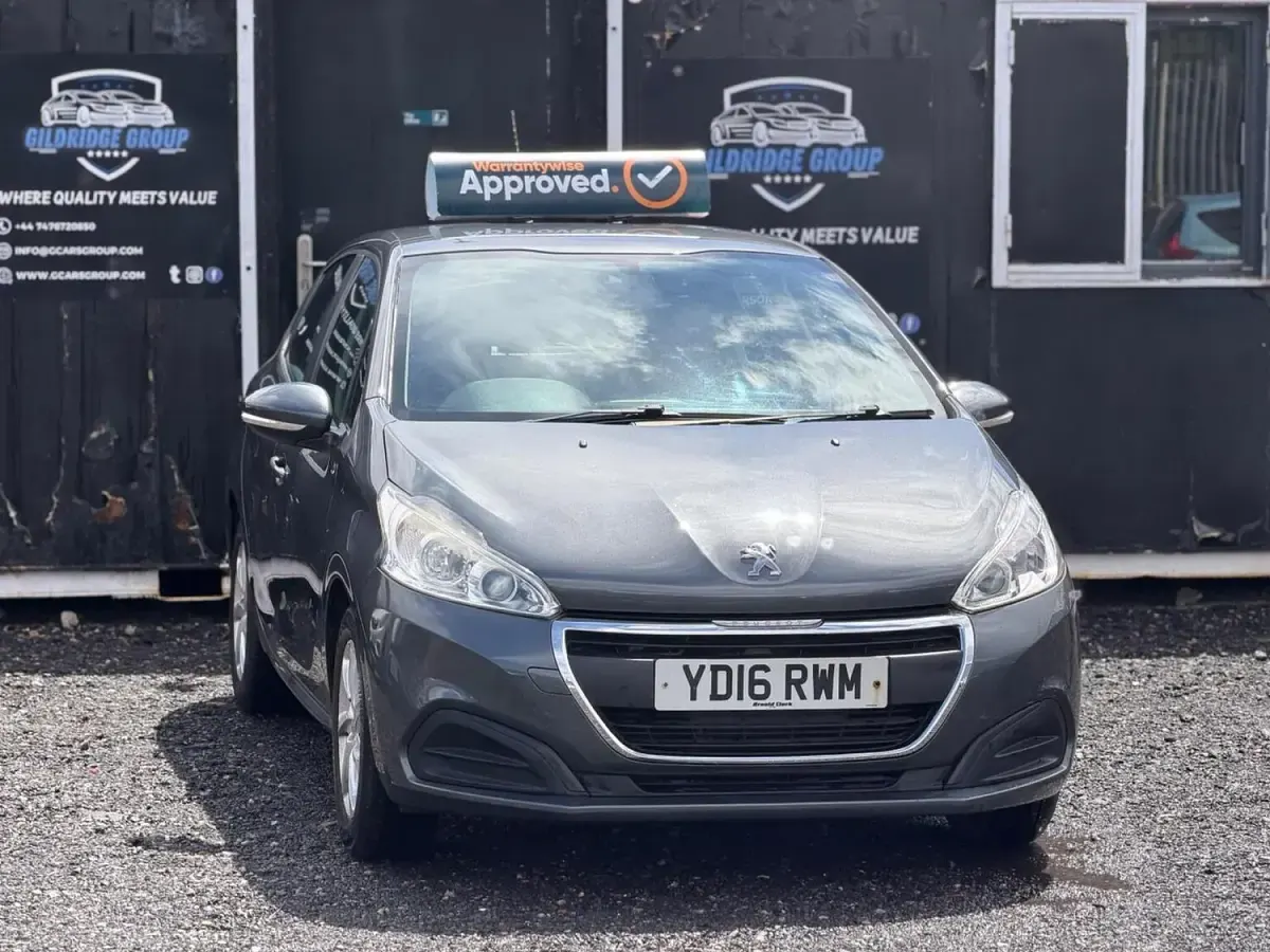 Used Peugeot 208 Active 68 HP (50 kW) 2016 Grey Hatchback