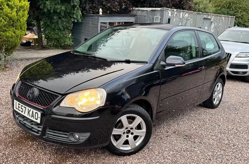 Used VW Polo Match 60 HP (44 kW) 2008 Black Hatchback