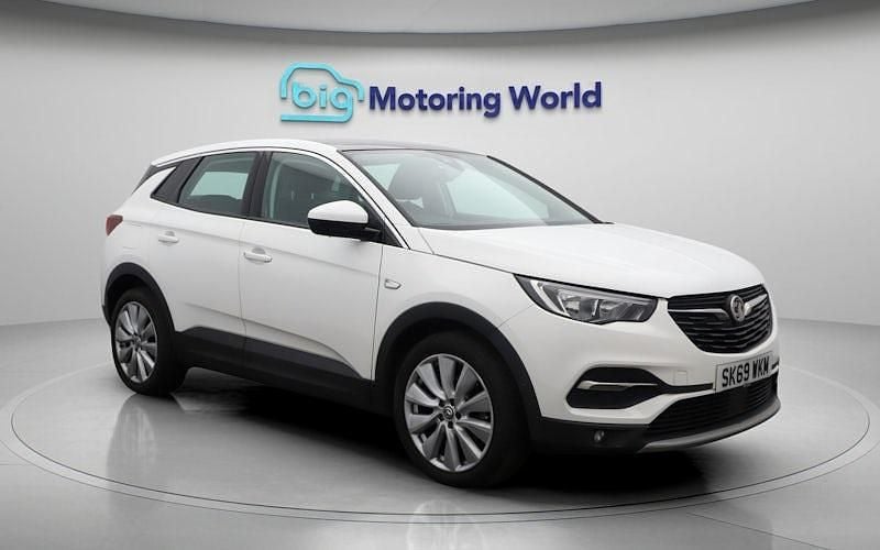 Used 2021 Vauxhall Grandland X Elite SUV | £13,394 (Good price) - Image 1/4