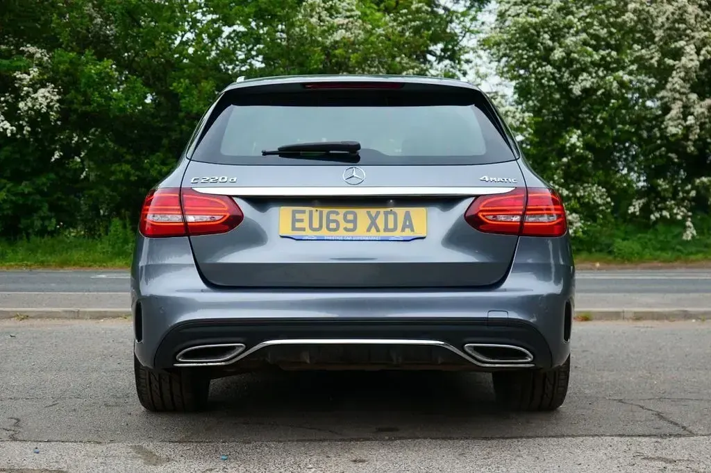 Used Mercedes C220 AMG line 2019 Grey Estate