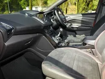 Begagnad Ford Kuga ST-Line 150 HK (110 kW) 2019 Röd SUV