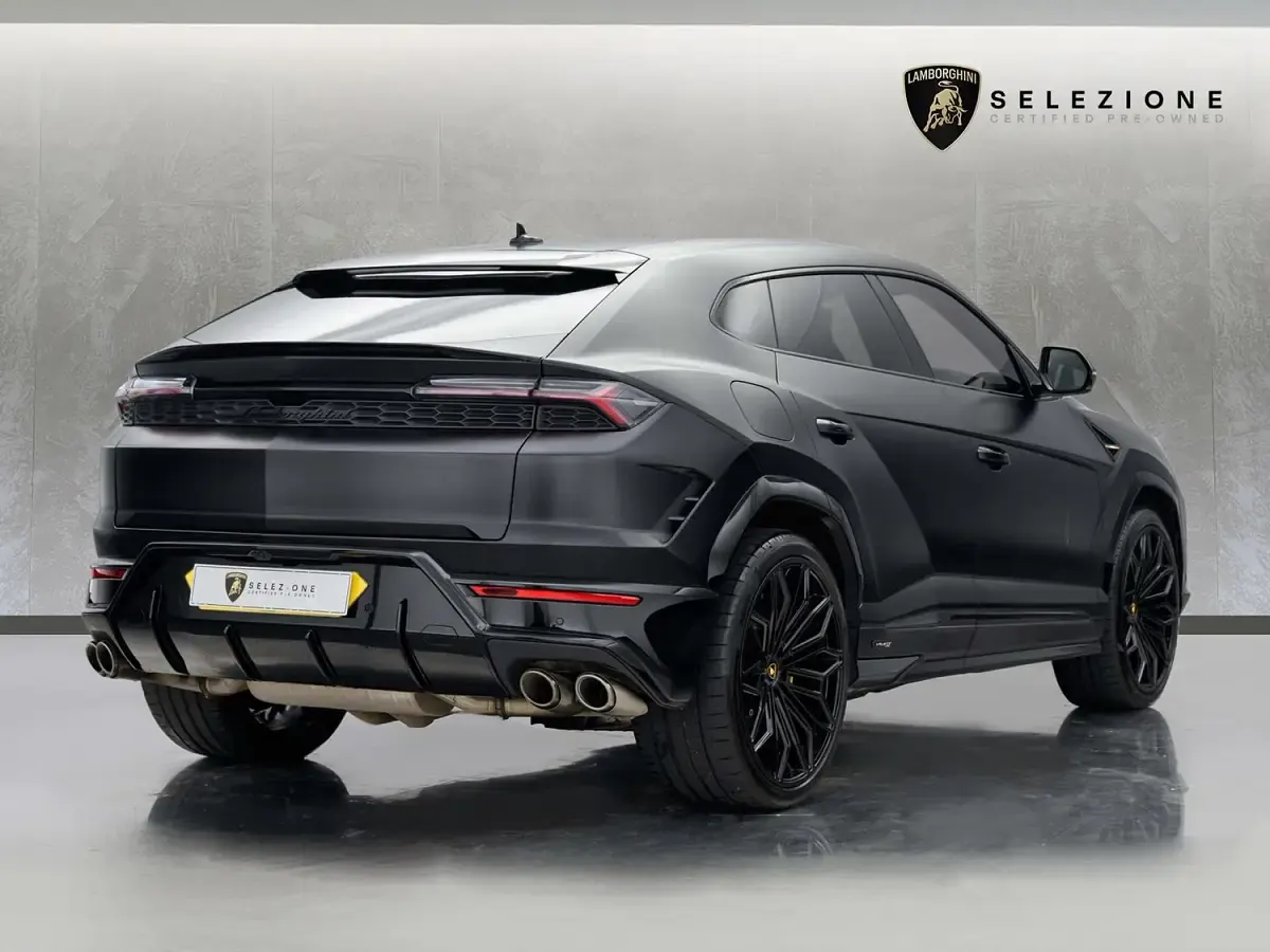 Used Lamborghini Urus 2025 Black SUV