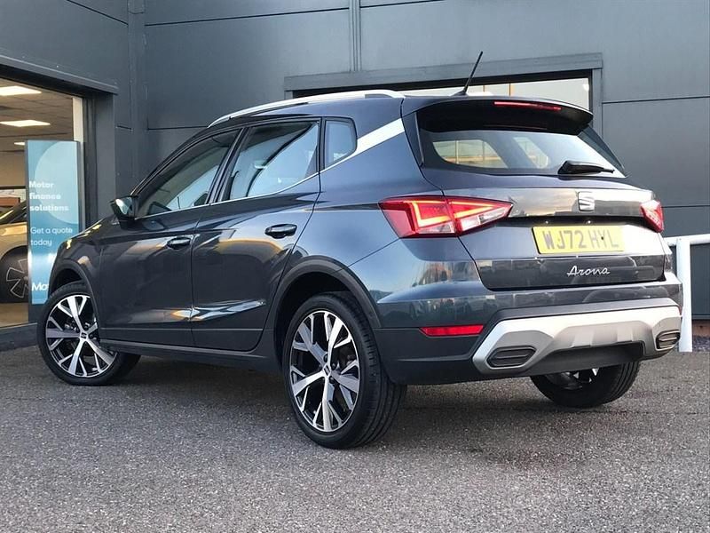 Used Seat Arona Xperience Lux 110 HP (80 kW) 2022 Grey SUV