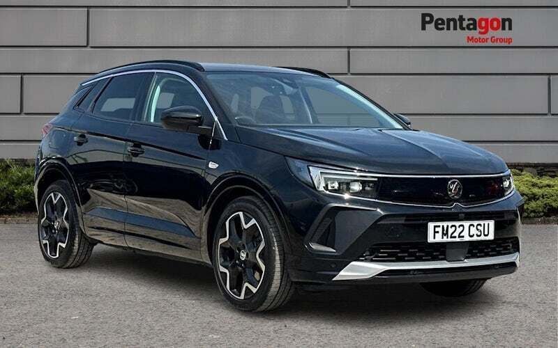 Used 2024 Vauxhall Grandland X Ultimate SUV | £19,845 (Fair price) - Image 1/4