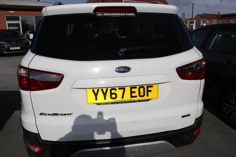 Used Ford Ecosport Titanium 2017 White SUV