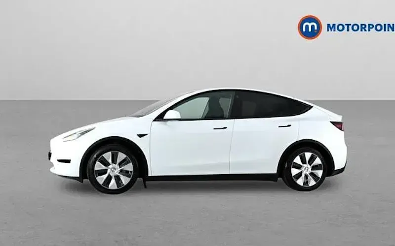 Used Tesla Model Y Standard Range 219 kW (299 HP) 2024 SUV