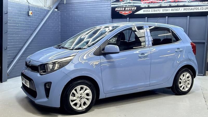 Used Kia Picanto 66 HP (48 kW) 2018 Blue Hatchback