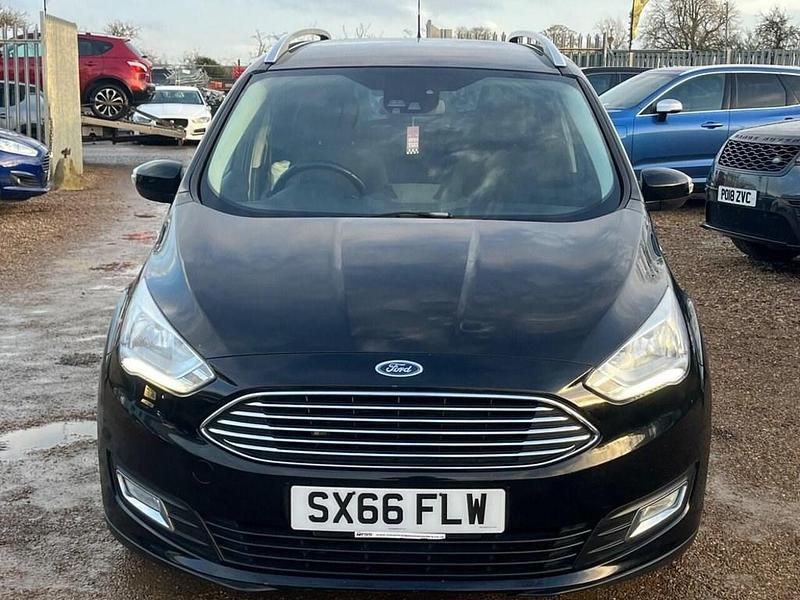 Used Ford Grand C-Max Titanium 120 HP (88 kW) 2016 Black MPV