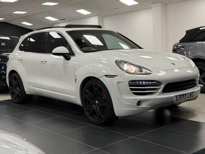 White Used 2012 Porsche Cayenne SUV | £12,995 (Fair price) - Image 1/4