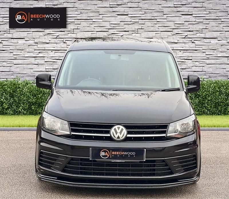 Used VW Caddy Startline 122 HP (89 kW) 2019 Black MPV