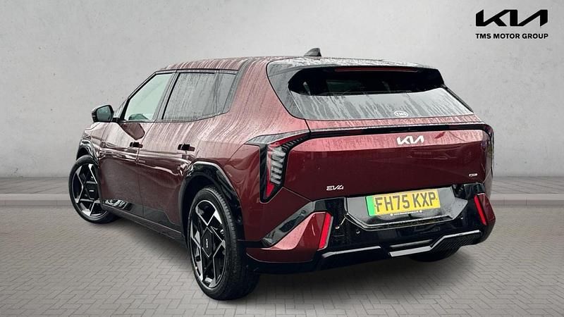 New Kia EV4 GT-Line S 150 kW (204 HP) 2026 Red Hatchback