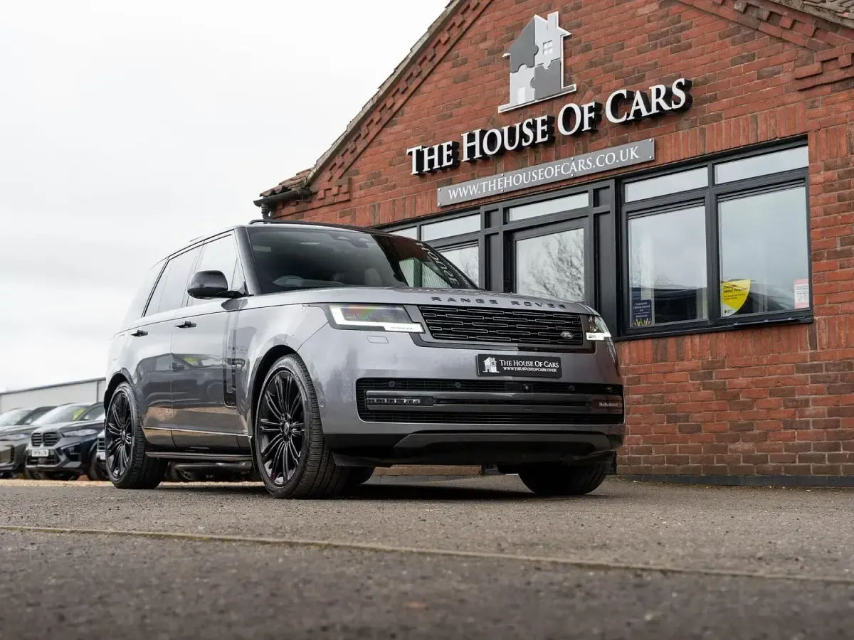 Used Land Rover Range Rover HSE 2025 Grey SUV