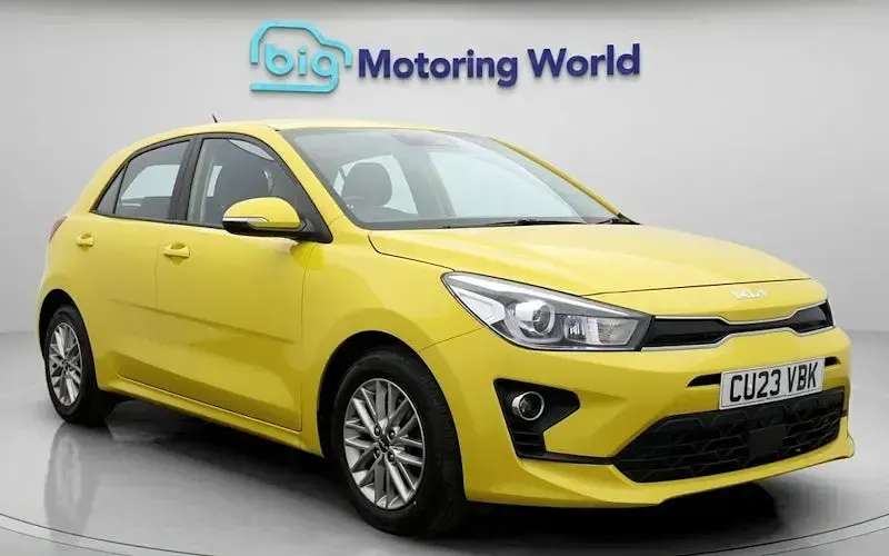 Used Kia Rio 101 HP (74 kW) 2023 Hatchback