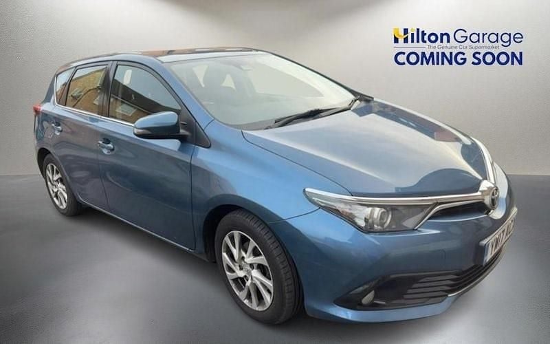 Blue Used 2017 Toyota Auris Business Edition Hatchback | £9,350 (Fair price) - Image 1/1