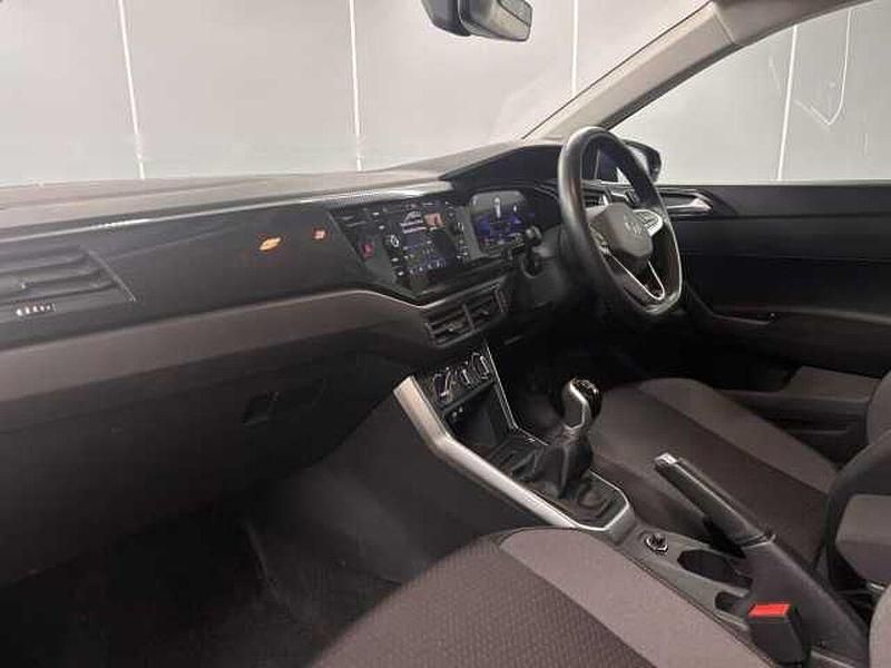 Used VW Polo Match 95 HP (69 kW) 2025 Blue Hatchback