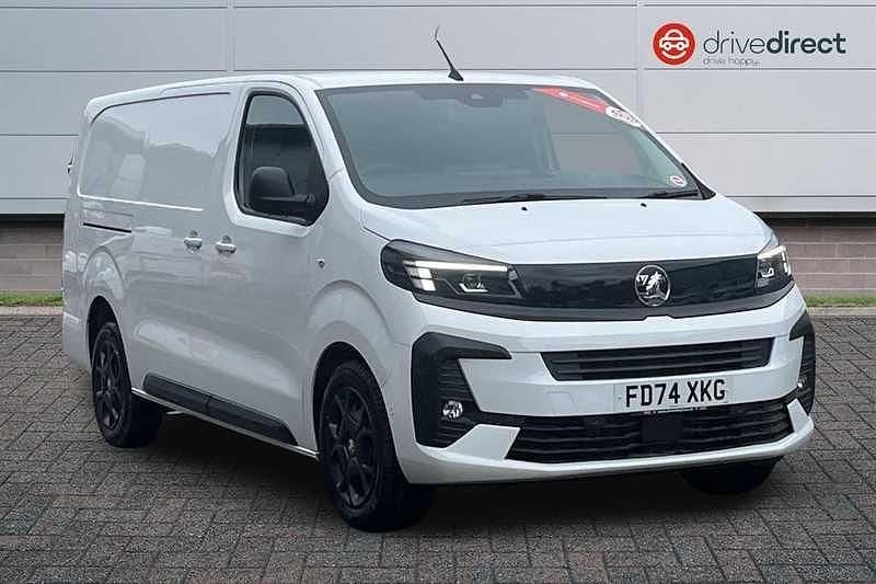 White New 2024 Vauxhall Vivaro S Van | £20,800 (Fair price) - Image 1/4