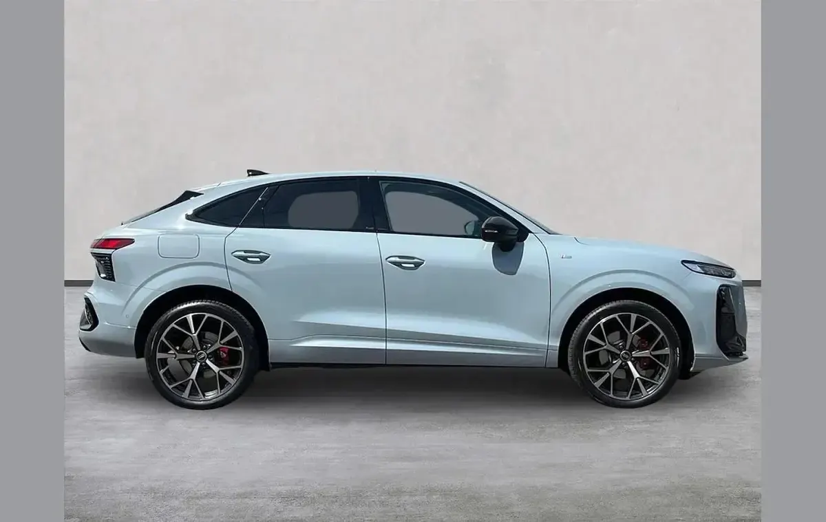 New Audi Q3 Advanced 147 HP (108 kW) 2026 Other SUV