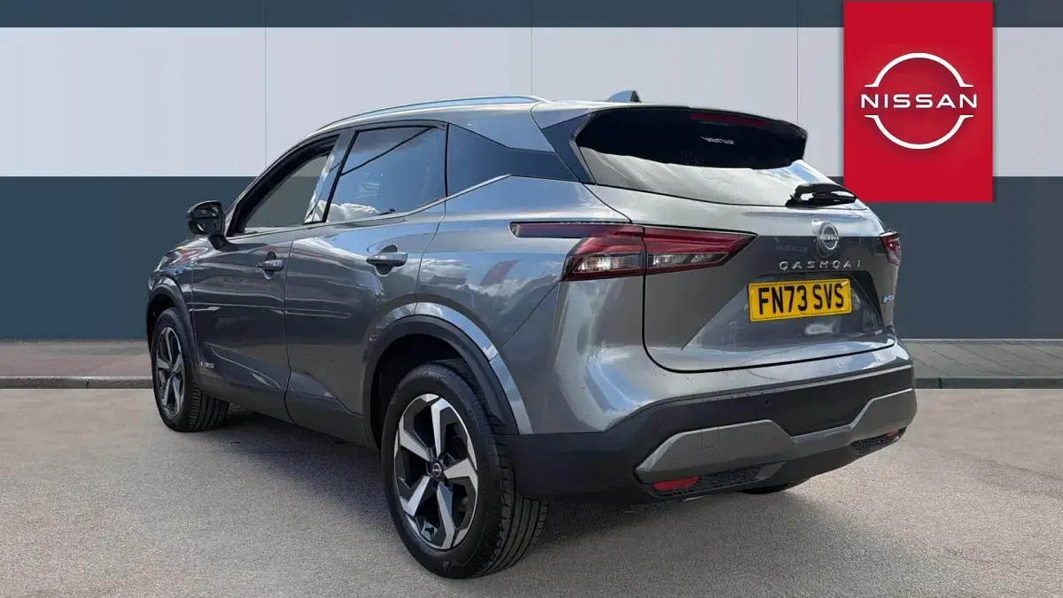 Used Nissan Qashqai N-Connecta 190 HP (139 kW) 2023 Grey SUV
