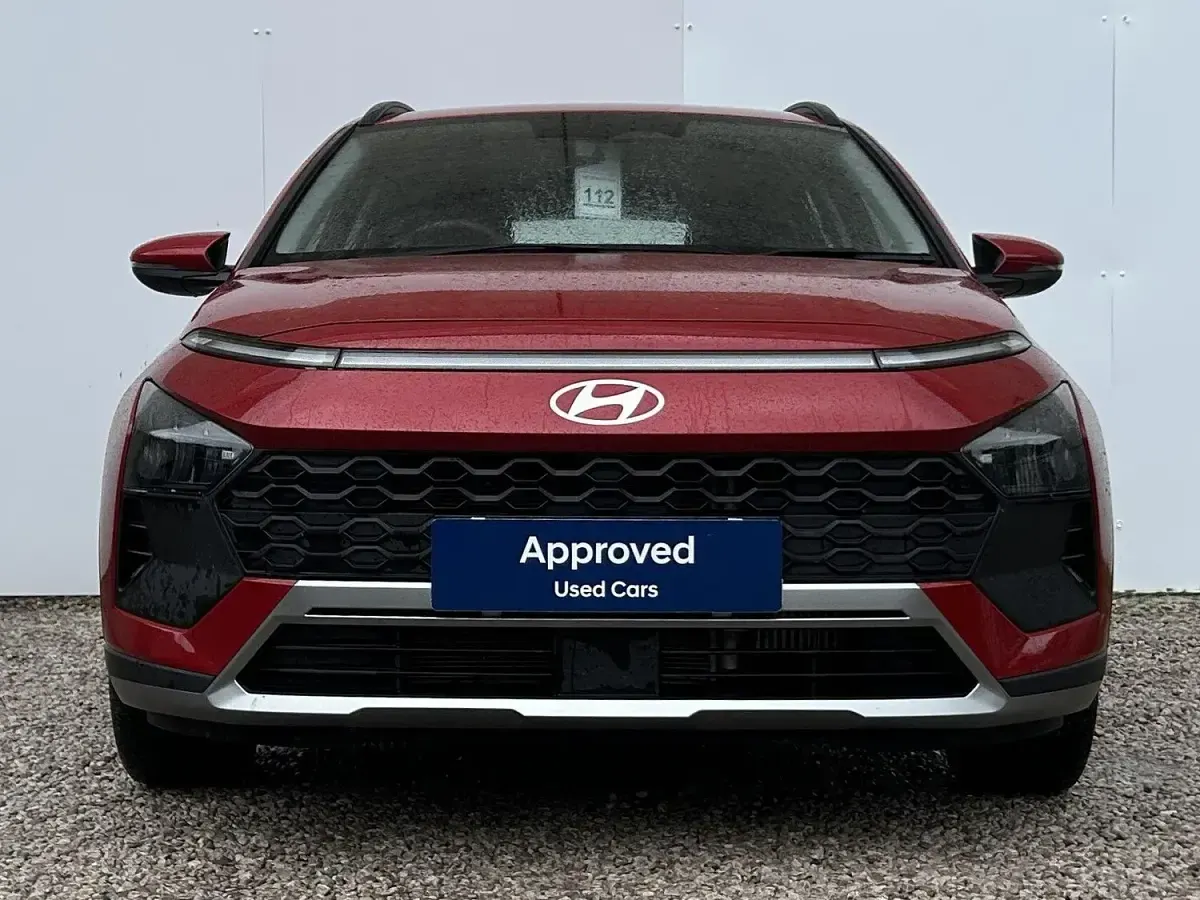 Used Hyundai Bayon Advanced 100 HP (73 kW) 2024 Red SUV