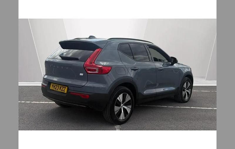 Used Volvo XC40 Plus 211 HP (155 kW) 2023 Grey SUV
