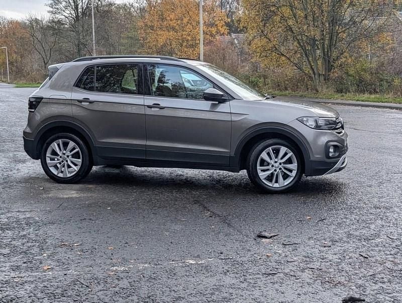 Used VW T-Cross SE 95 HP (69 kW) 2019 Grey SUV