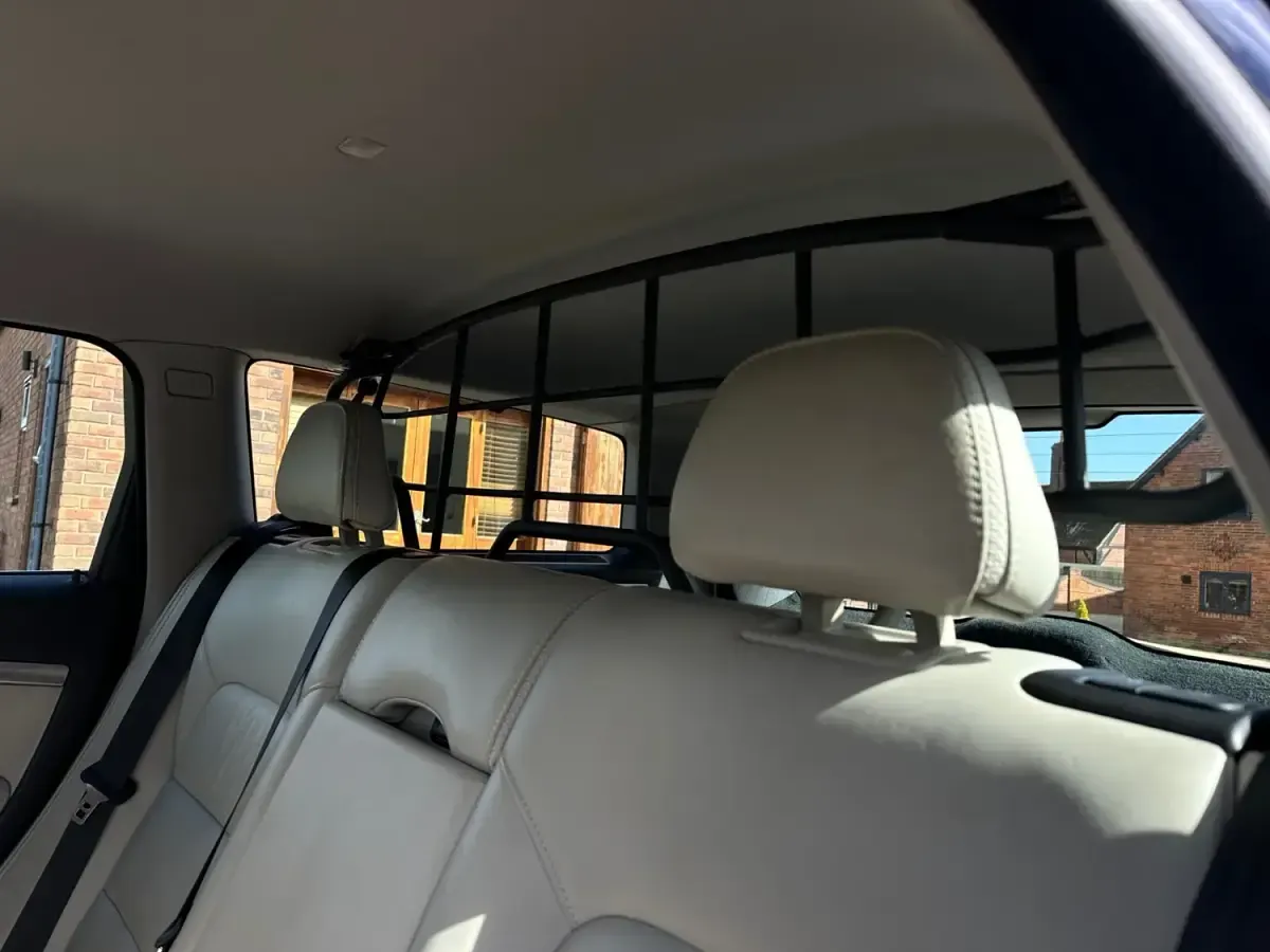 Usado Volvo XC70 SE Lux 163 HP (119 kW) 2014 Azul Carrinha