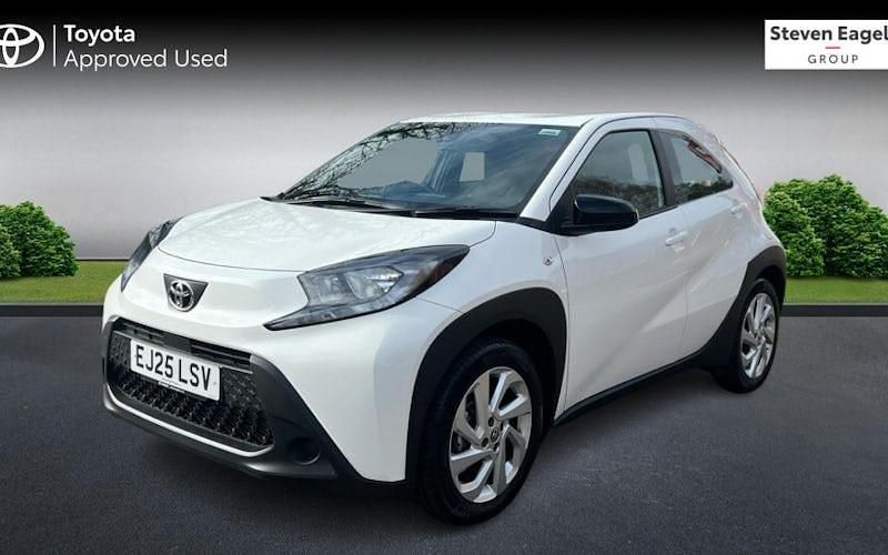 Used Toyota Aygo X PURE 72 HP (52 kW) 2025 SUV