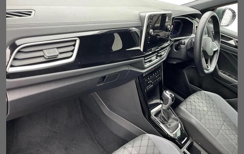 Used VW T-Roc R-line 150 HP (110 kW) 2024 Grey SUV