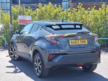 Used Toyota C-HR 115 HP (84 kW) 2017 Grey SUV