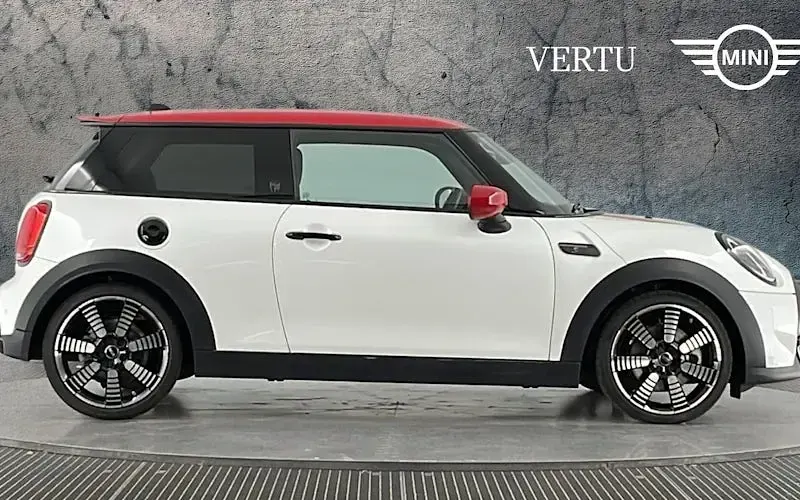 Used Mini Cooper S Exclusive 178 HP (130 kW) 2022 Hatchback