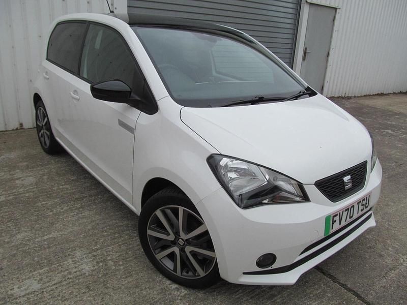 White Used 2020 Seat Mii Electric Hatchback | £9,995 (Fair price) - Image 1/4