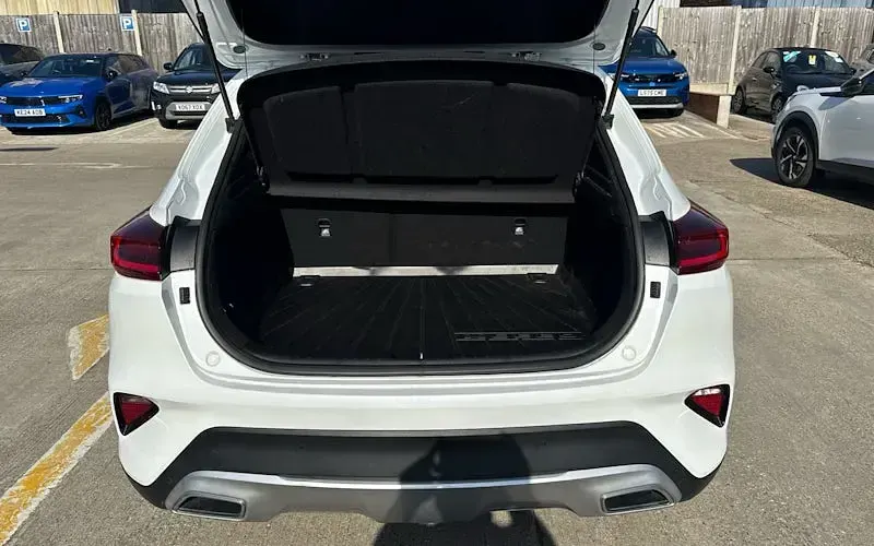 Used Kia XCeed 140 HP (102 kW) 2020 White SUV