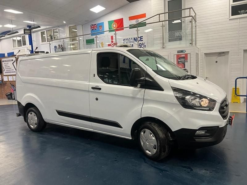 Used Ford Transit Custom 130 HP (95 kW) 2021 White Van