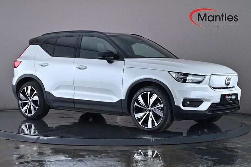 Used 2021 Volvo XC40 SUV | £22,895 (Fair price) - Image 1/1
